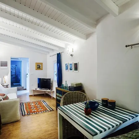 Cosmopolitan House * Chania (Crete)